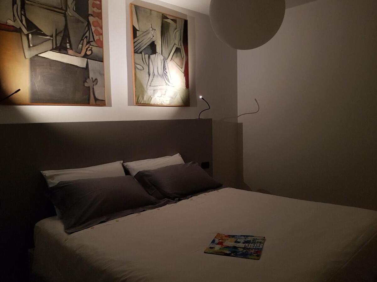 Ferienwohnung Chocolat La Mairie Omegna Zimmer foto
